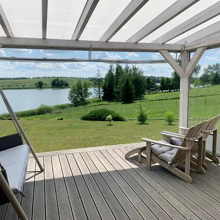 Dom Nad Jeziorem Apartamento Jeziorany